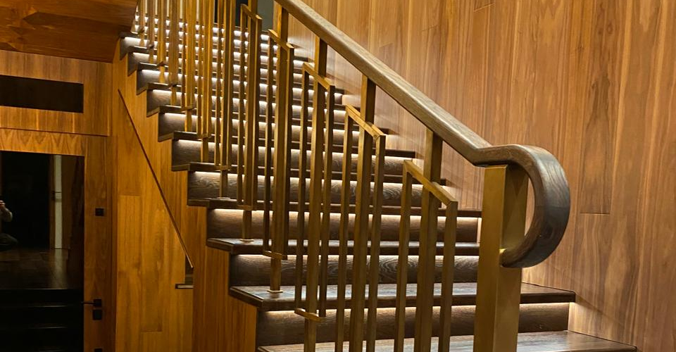 Еще латунная лестница